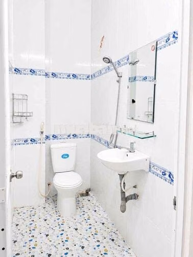 Cho Thuê Nguyên Căn 4PN, 3WC, 1PK, 1 Bếp - P15 - Q8 (P.Phú Định)