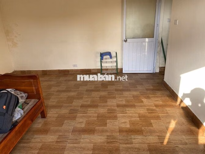 CHÍNH CHỦ CHO THUÊ PHÒNG 20m2- ĐIỀU HÒA - NÓNG LẠNH - ĐIỆN GIÁ DÂN