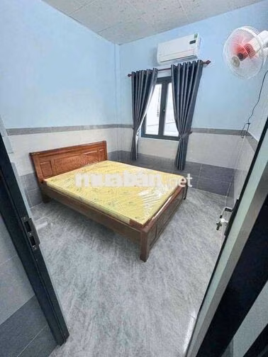 nhà 3 phòng ngủ hẻm xe tải sẵn 3 máy lạnh
