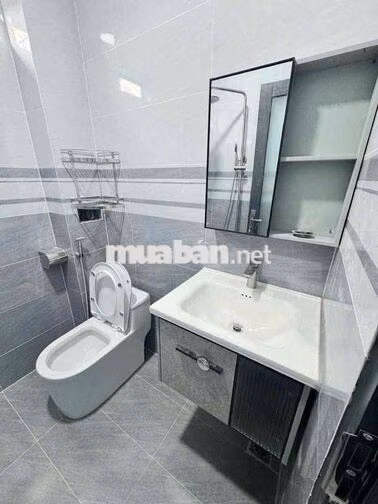nhà 3 phòng ngủ hẻm xe tải sẵn 3 máy lạnh