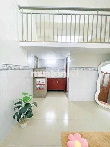 CĂN HỘ GẦN CAO ĐẲNG PNT, TÂN BÌNH, HƯỚNG RA PHÚ NHUẬN