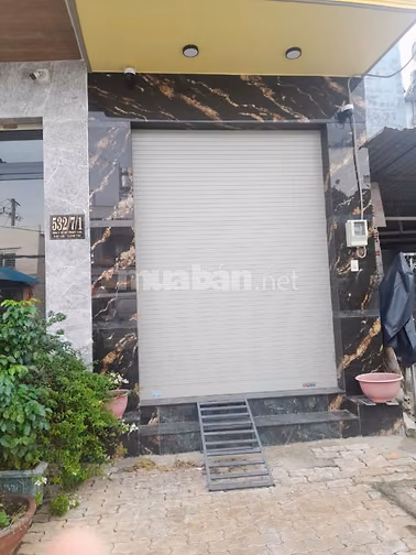 Nhà 3 tầng mới xây mặt tiền Rạch Bà Tiếng, Bình Tân