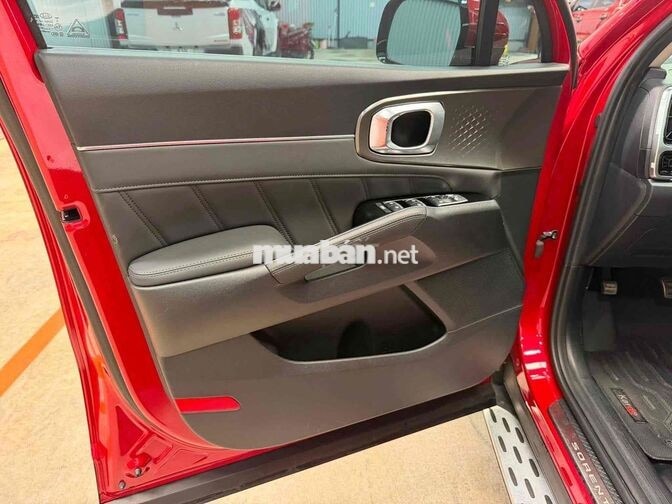 Kia Sorento 2022 Luxury 2.2 máy dầu