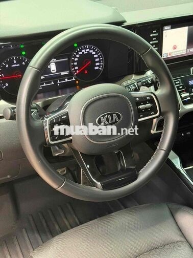 Kia Sorento 2022 Luxury 2.2 máy dầu