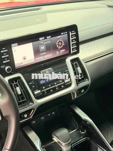 Kia Sorento 2022 Luxury 2.2 máy dầu