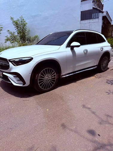 Chính chủ bán Mercedes GLC 300 All New Matic. Giá chốt 2ty50 