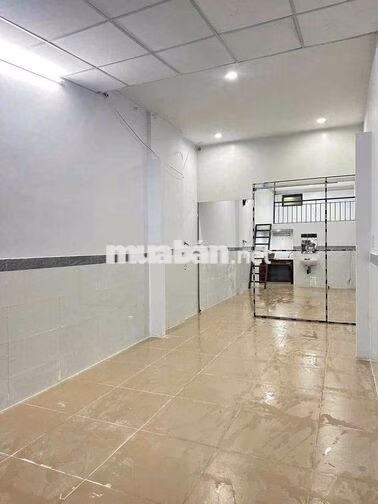 cho thuê mặt bằng kinh doanh ngay khu chợ đông đúc chỉ 15tr/tháng GV