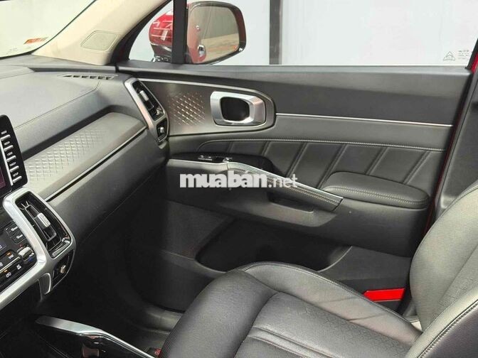 Kia Sorento 2022 Luxury 2.2 máy dầu