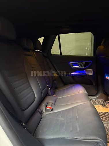 Chính chủ bán Mercedes GLC 300 All New Matic. Giá chốt 2ty50 