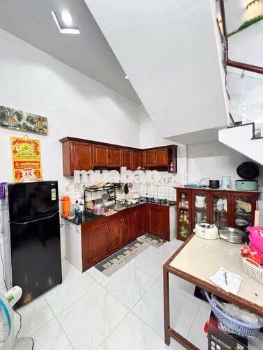 🌻CHO THUÊ NHÀ TRỆT LẦU ĐƯỜNG D16 KDC HỒNG LOAN