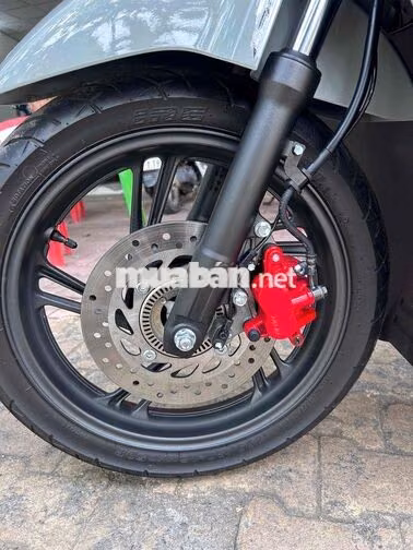 Honda SH 160 ABS 2025 Xám