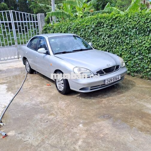 Cần bán xe gia đình máy êm