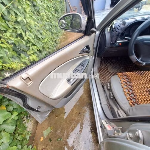 Cần bán xe gia đình máy êm