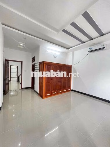 Nhà mới 2 lầu 4pn full nội thất KDC Hưng Phú 1 (gần ST. Go)