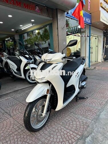 SH 350i ABS 2026 Trắng 2.106 km BSTP Chính Chủ
