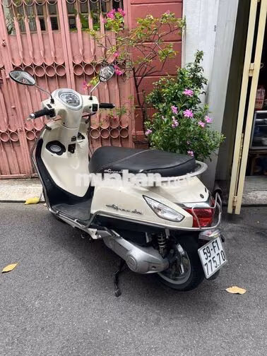 Yamaha Grande Kem Xe tay ga