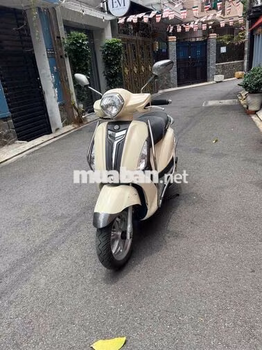 Yamaha Grande Kem Xe tay ga