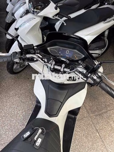 PCX 160 ABS + HSTC 2025 Trắng Đen BSTP Chính Chủ
