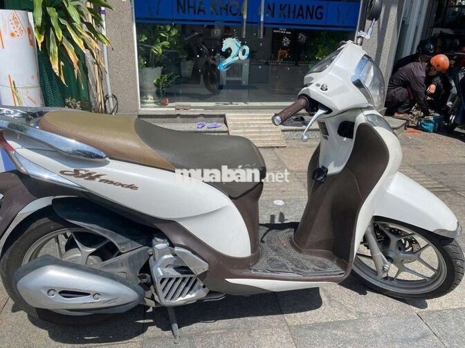 Honda SH Mode 2017 Trắng Nâu 125cc
