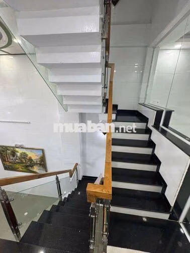 CHO THUÊ NHÀ 5PN 5WC HEM 1122 QUANG TRUNG P8 GÒ VẤP