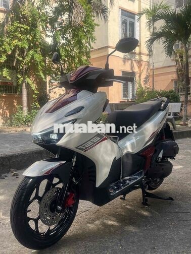 Honda Air Blade 125 Trắng đỏ 2026 abs