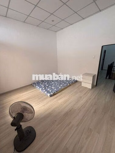 Cho thuê nhà 2pn hẻm ba gác đường Hồng Lạc, Quận Tân Bình