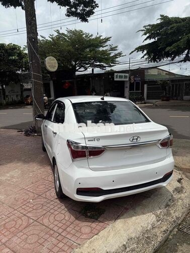 Hyundai i10 Sedan 2018 Số sàn Trắng