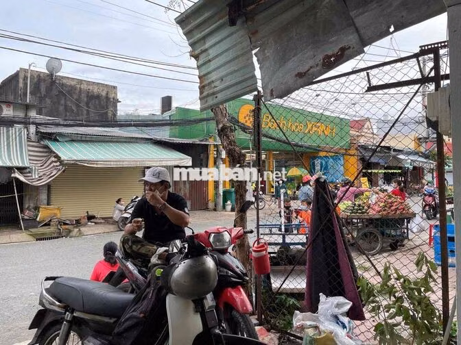 Mặt Tiền nguyên căn ngay trung tâm sầm uất nhất chợ Cây Me