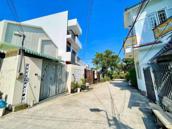 Đất Ngộp trung tâm thị trấn Củ Chi 173m2-950 triệu đường nhựa,sổ riêng