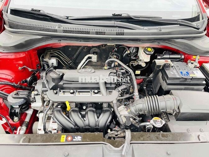 Hyundai Accent 1.4,tự động,bản đủ,màu Đỏ 31.309 km