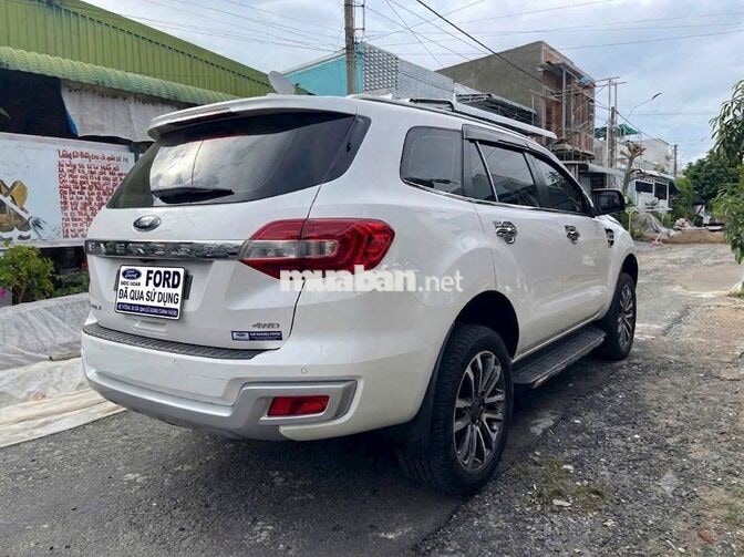 Everest Titanium Bi-Turbo 4x4 sx 2021 lướt 9000km