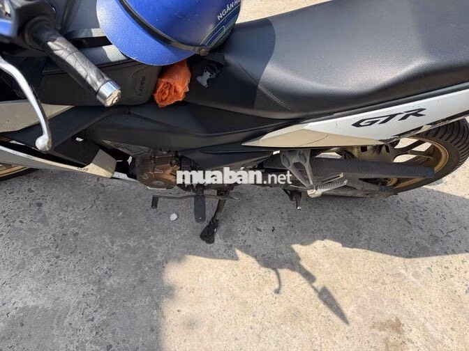Honda GTR Bạc