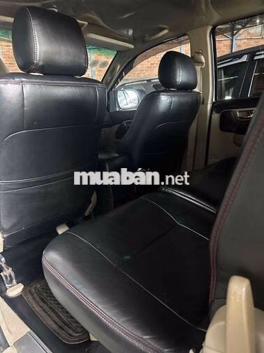 Toyota Fortuner 2016 Bạc 7 chỗ 555.174 km