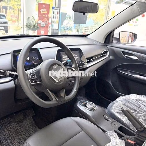 VinFast VF5 Trắng 5 chỗ