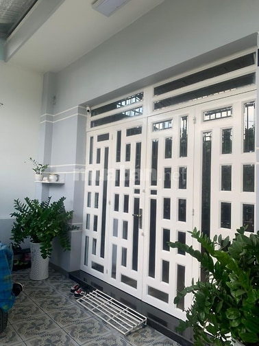 Chính chủ bán nhà Cấp 4 Quốc Lộ 50 mở rộng