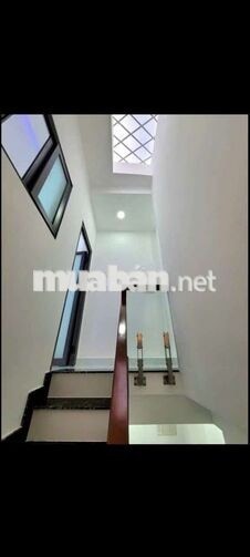CHO THUÊ NHÀ 4PN 3WC SẴN MÁY LẠNH DS2 P16 GÒ VẤP