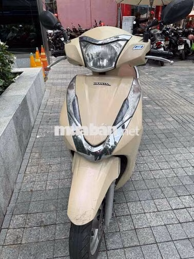 Honda Lead 2014 Vàng kem