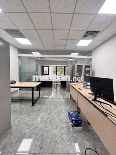GALAXY VẠN PHÚC - Vừa ở vừa làm văn phòng -  Khu vực hiếm nhà bán