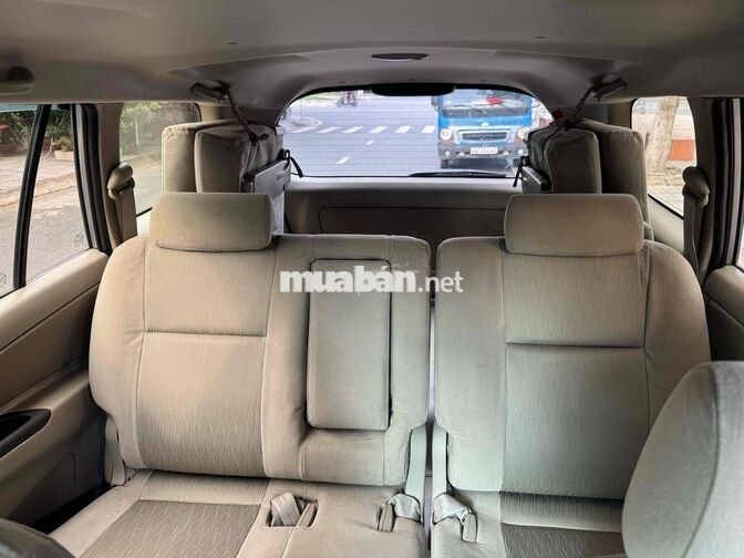Toyota Innova 2.0G 2013 Số tự động
