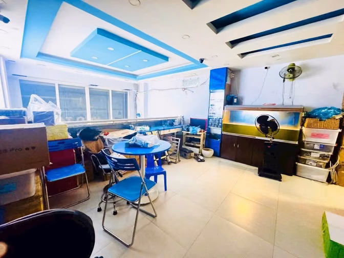 Bán nhà mặt tiền kinh doanh Nguyễn Trãi