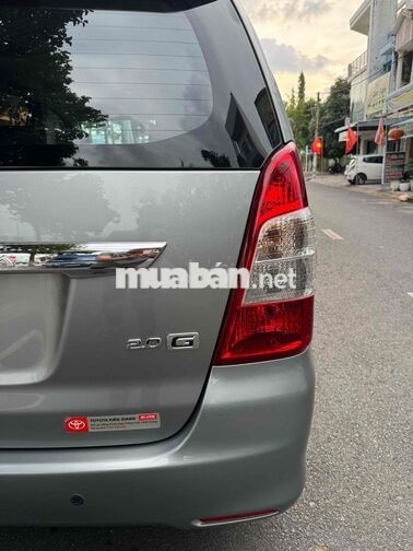 Toyota Innova 2.0G 2013 Số tự động