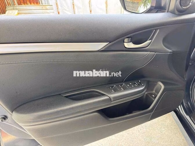 Honda Civic 1.8G 2019 Thái Lan Xám
