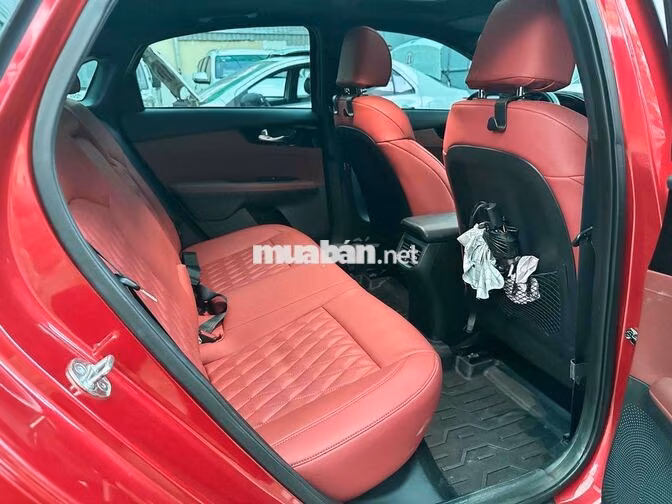 KIA CERATO 2.0 PREMIUM Đỏ 63.930 KM