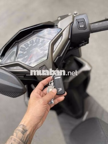 Honda Vario 150 2017 Vàng cát . Bstp