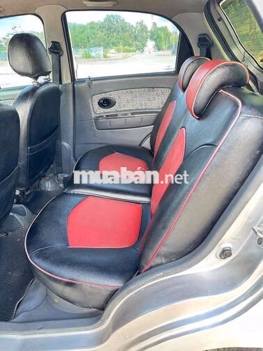 Chevrolet Spark 2010 màu bạc số sàn