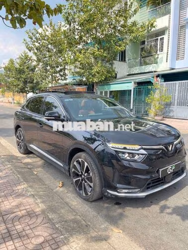 VinFast VF8 Plus 2023 Đen 81000 km