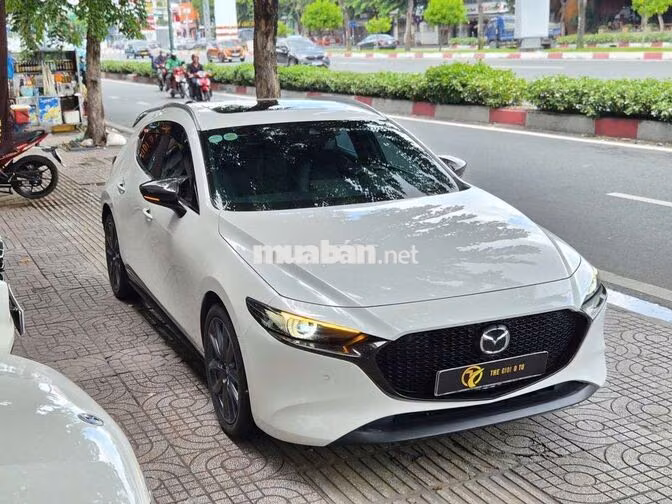 Mazda 3 Sport Premium 2023 1.5 Premium Trắng
