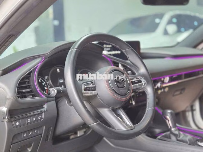 Mazda 3 Sport Premium 2023 1.5 Premium Trắng