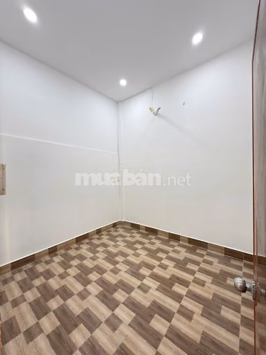 BÁN NHÀ CHUNG CƯ LẦU 2, MT LƯU XUÂN TÍN, P.10, Q.5, 1.66 TỶ
