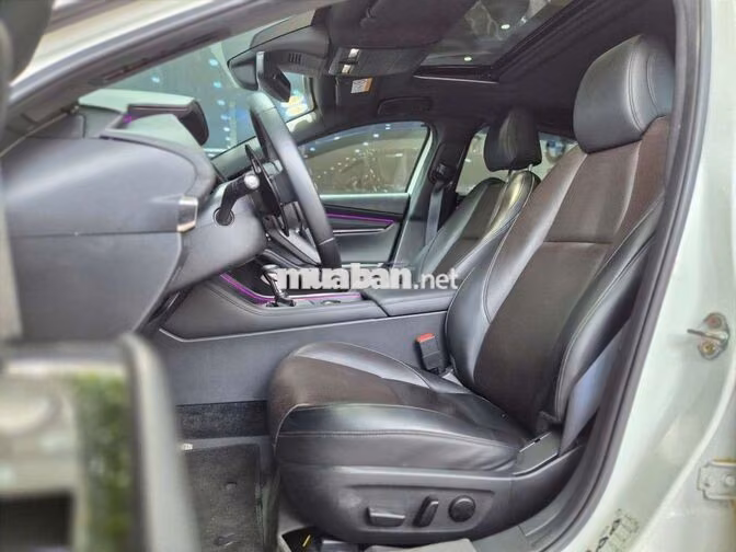 Mazda 3 Sport Premium 2023 1.5 Premium Trắng